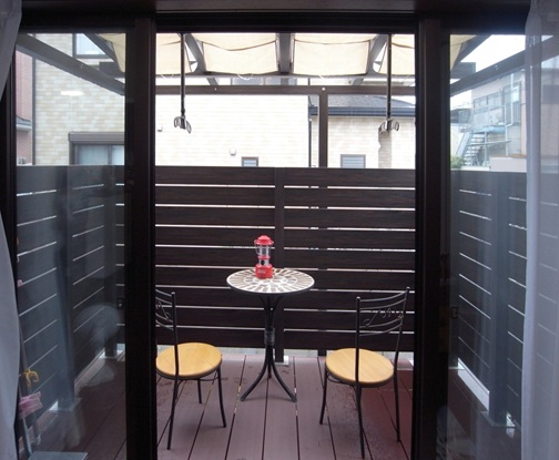 目隠しを付けてプライベート空間を演出 相模原 町田でエクステリア 外構工事なら東神ハウス