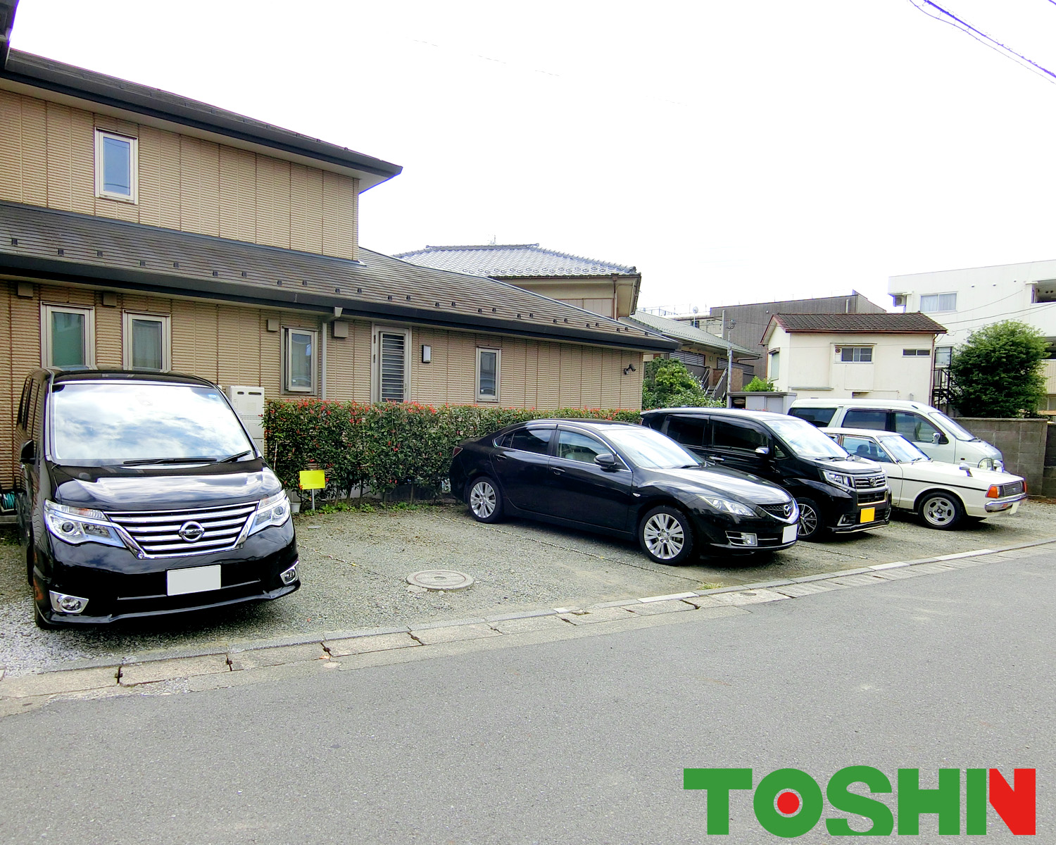 駐車場コンクリート敷き工事　施工前