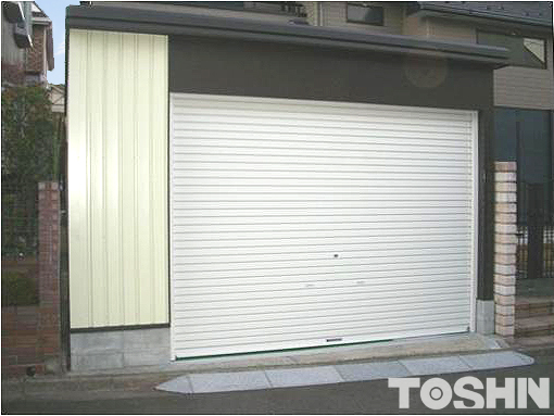 駐車場にピッタリサイズのウエルドガレージ 相模原市 相模原 町田 厚木 座間でエクステリア 外構工事なら東神ハウス