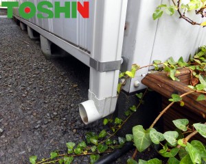 物置の雨樋いの交換　相模原市