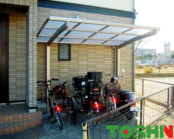 相模原市のサイクルポート施工のエクステリア工事