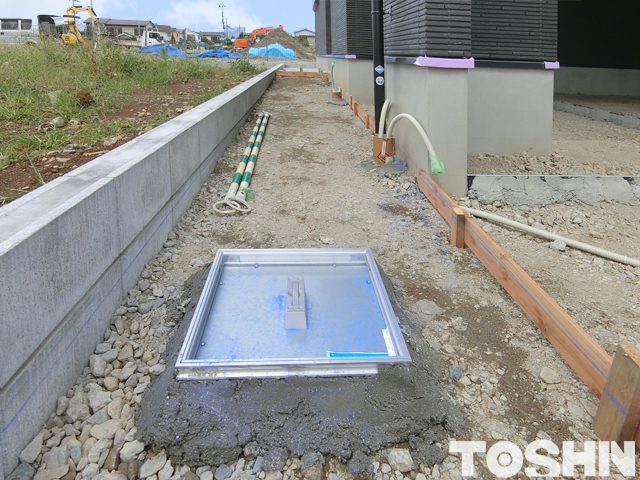 雨水枡をかくすフロアハッチ　小田原市