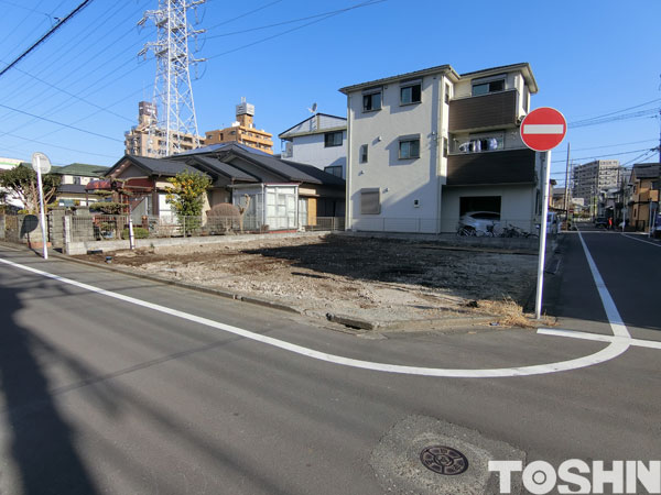 車の出入りを楽にできるよう側溝の切下げ