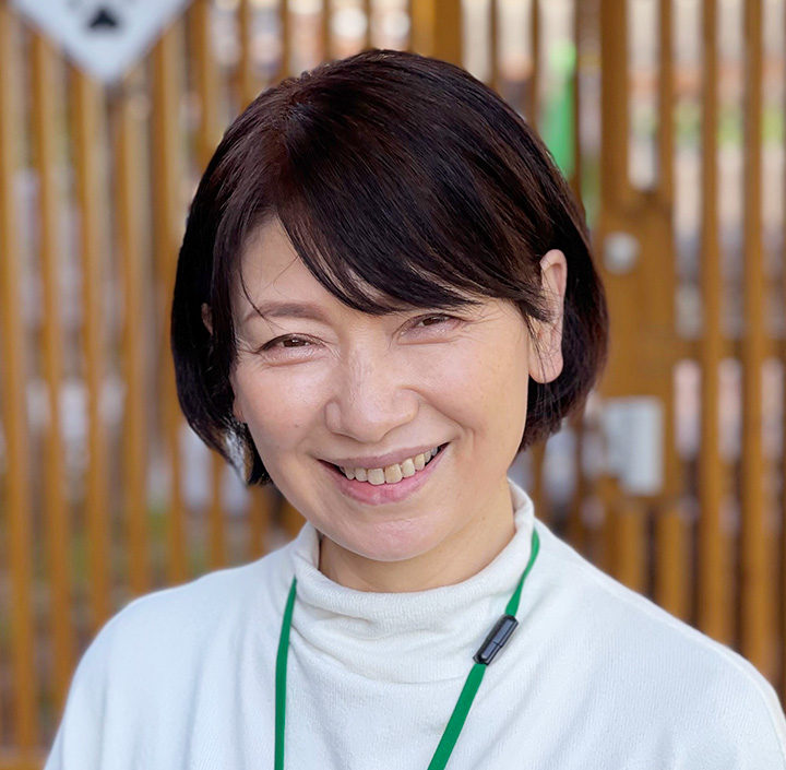 相模原市のエクステリアショップスタッフ　鈴木 比呂子（すずきひろこ）