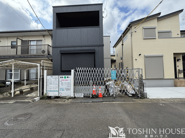 門袖にこだわった外構の施工前